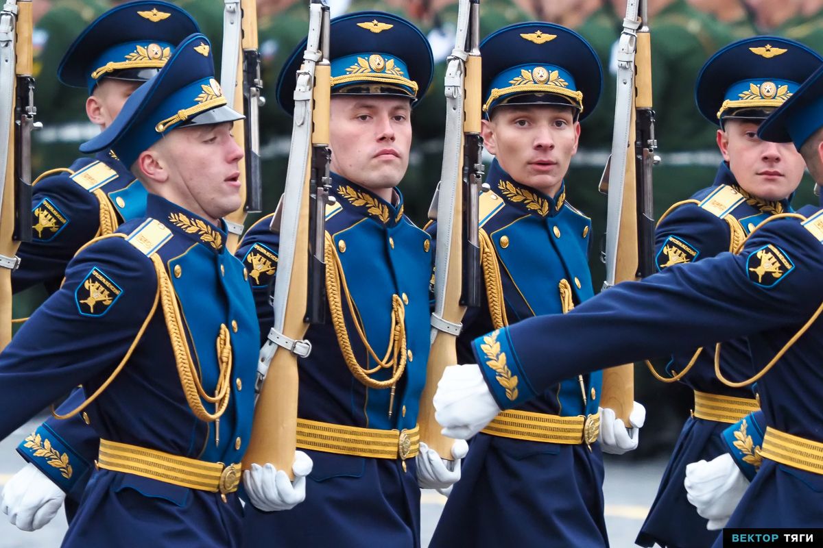 parade-8
