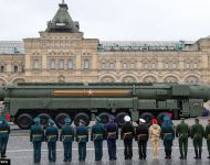 parade-45
